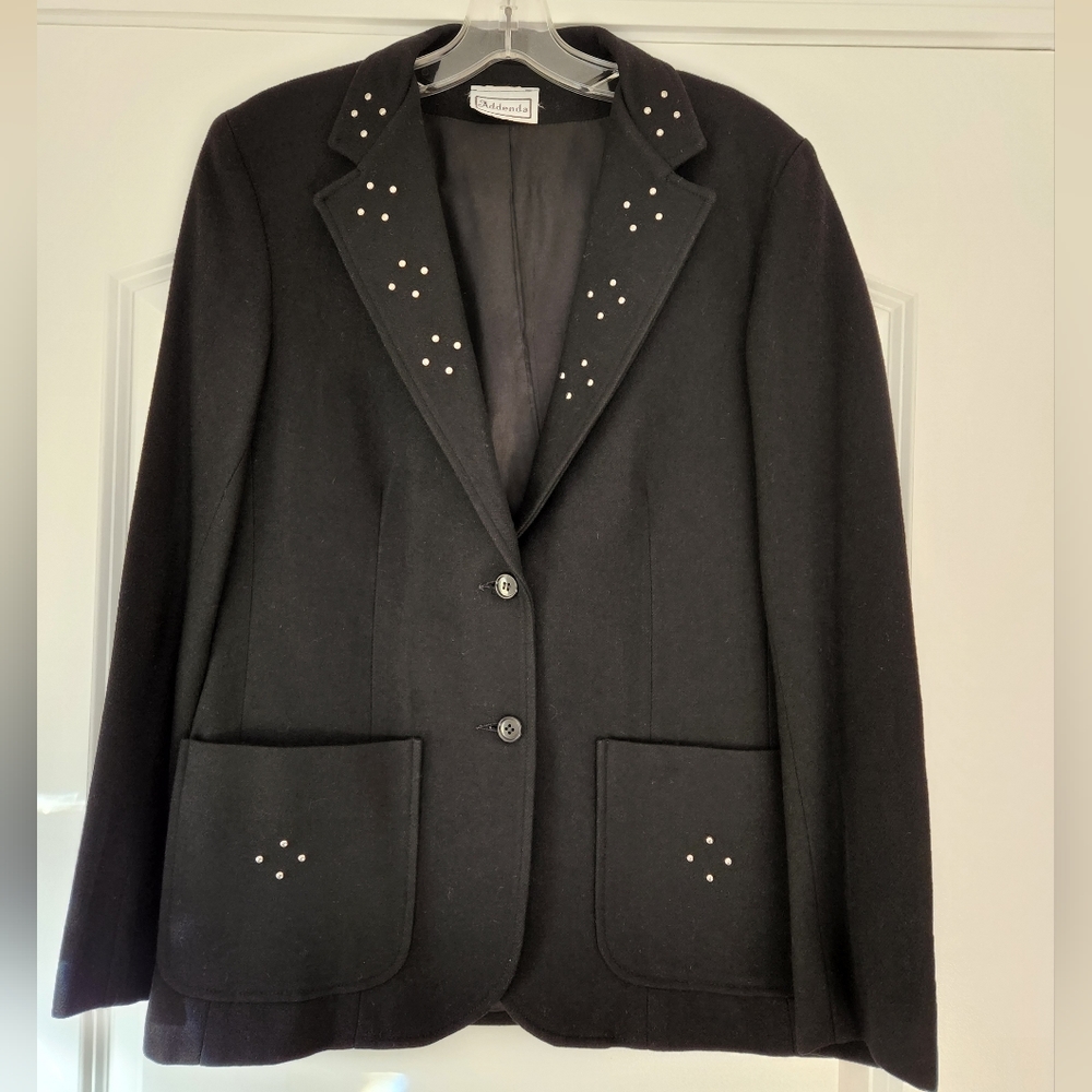 VINTAGE WOMEN'S ADDENDA STUDDED BLACK BLAZER SIZE SMALL